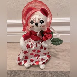 Annalee vintage mouse girl roses 6” 2008